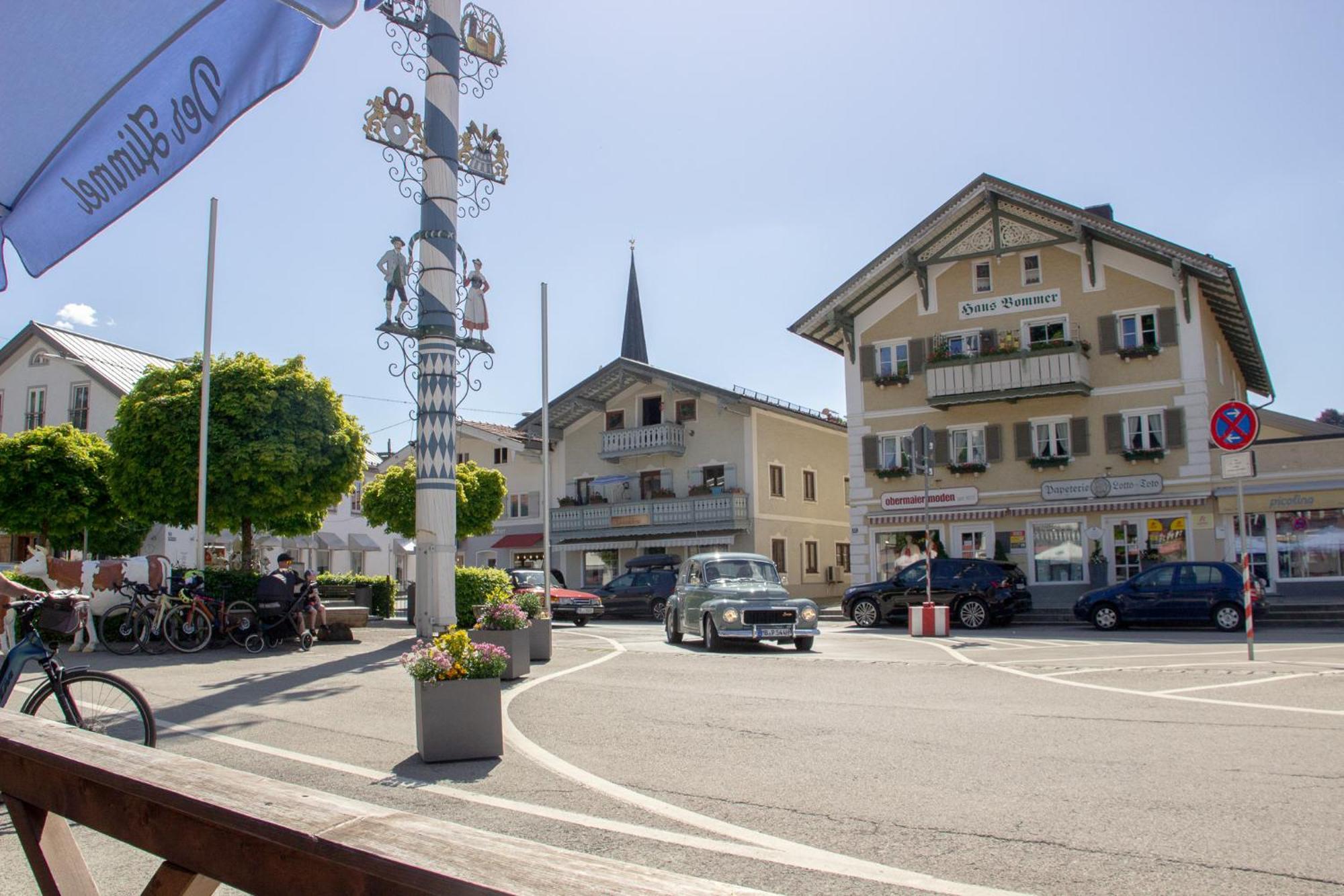Liebelei Miesbach - Boutique-Apartment Mit Terrasse Im Zentrum Екстериор снимка
